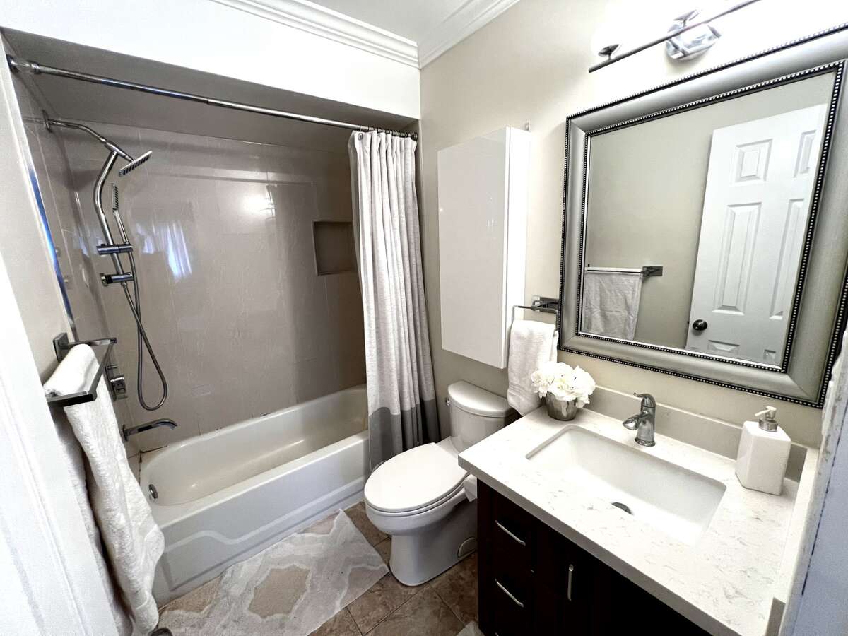 Master ensuite