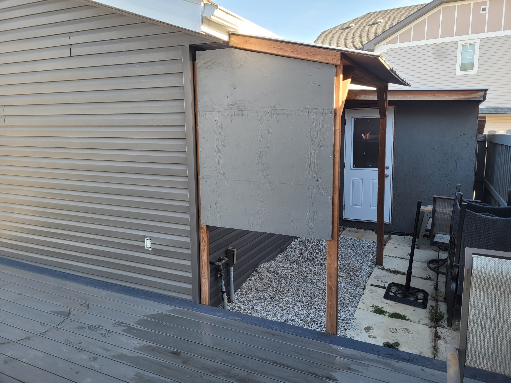Bright 3 bedroom+1 home in SW edmonton big garage
