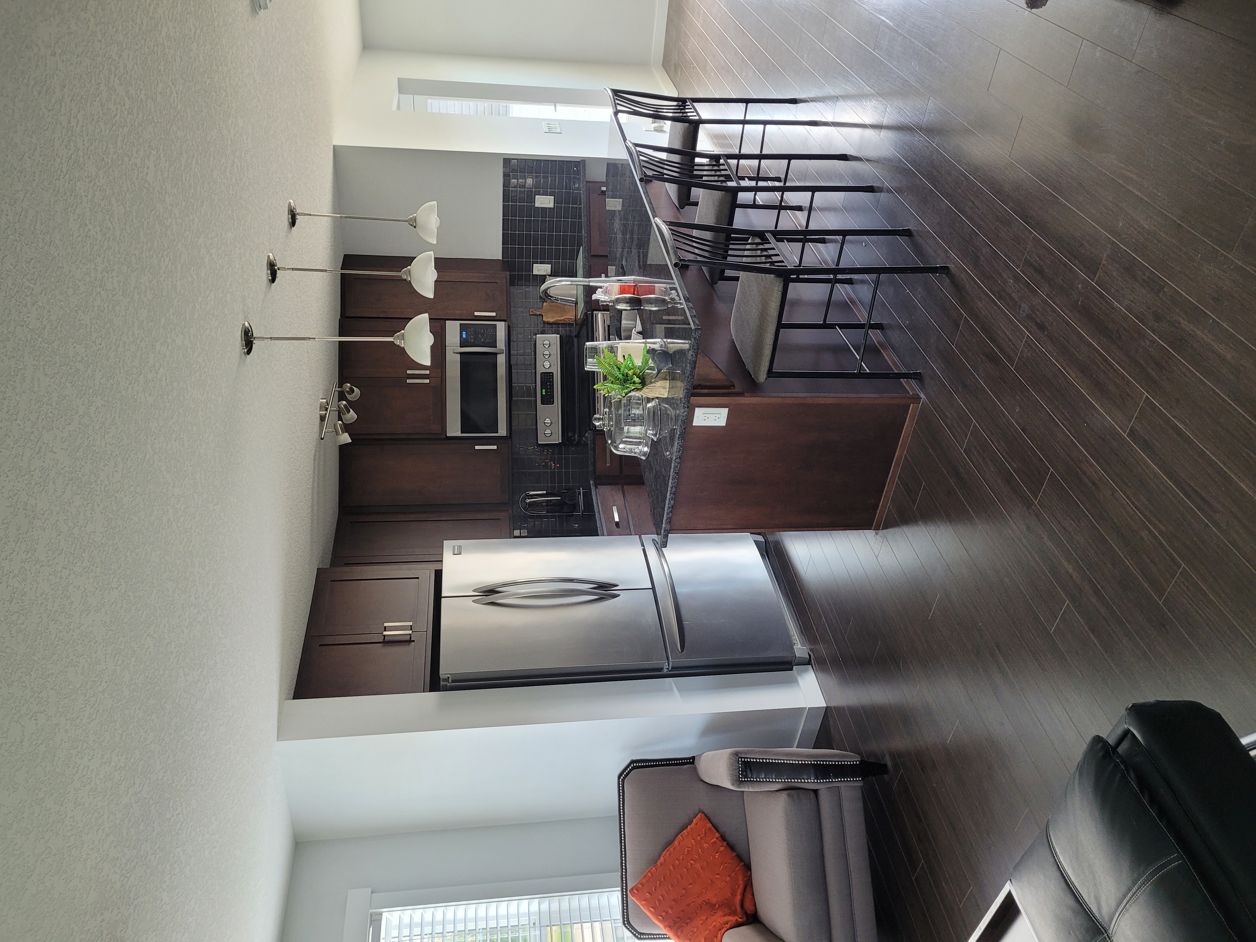 Bright 3 bedroom+1 home in SW edmonton big garage