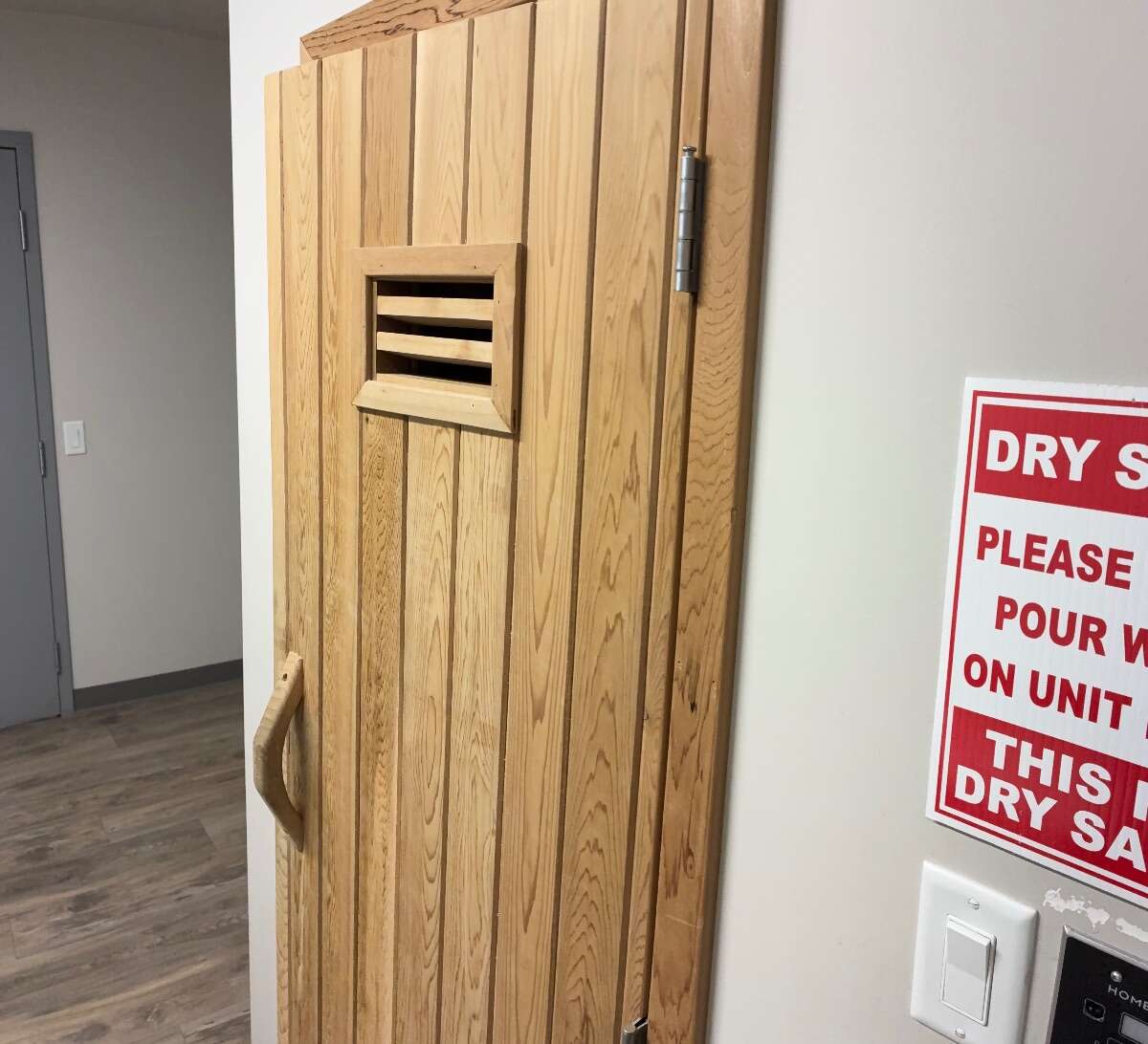 Updated 1 bedroom, 1 bath Condo desired area