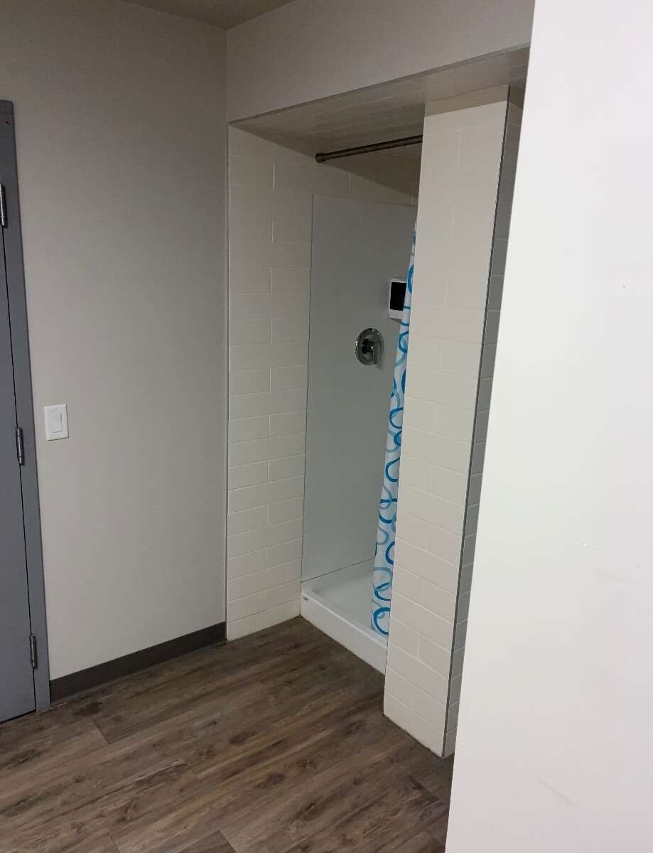 Updated 1 bedroom, 1 bath Condo desired area
