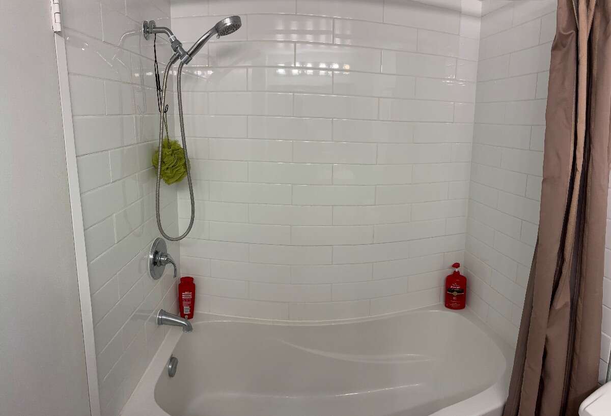 Updated 1 bedroom, 1 bath Condo desired area
