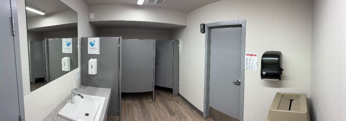 Updated 1 bedroom, 1 bath Condo desired area