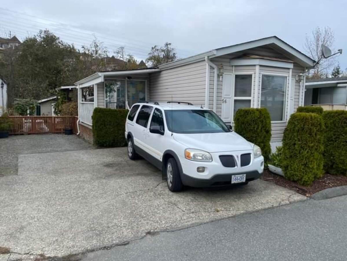 Mobile Home For Sale in Abbotsford, BC - 2 bed, 1.5 bath