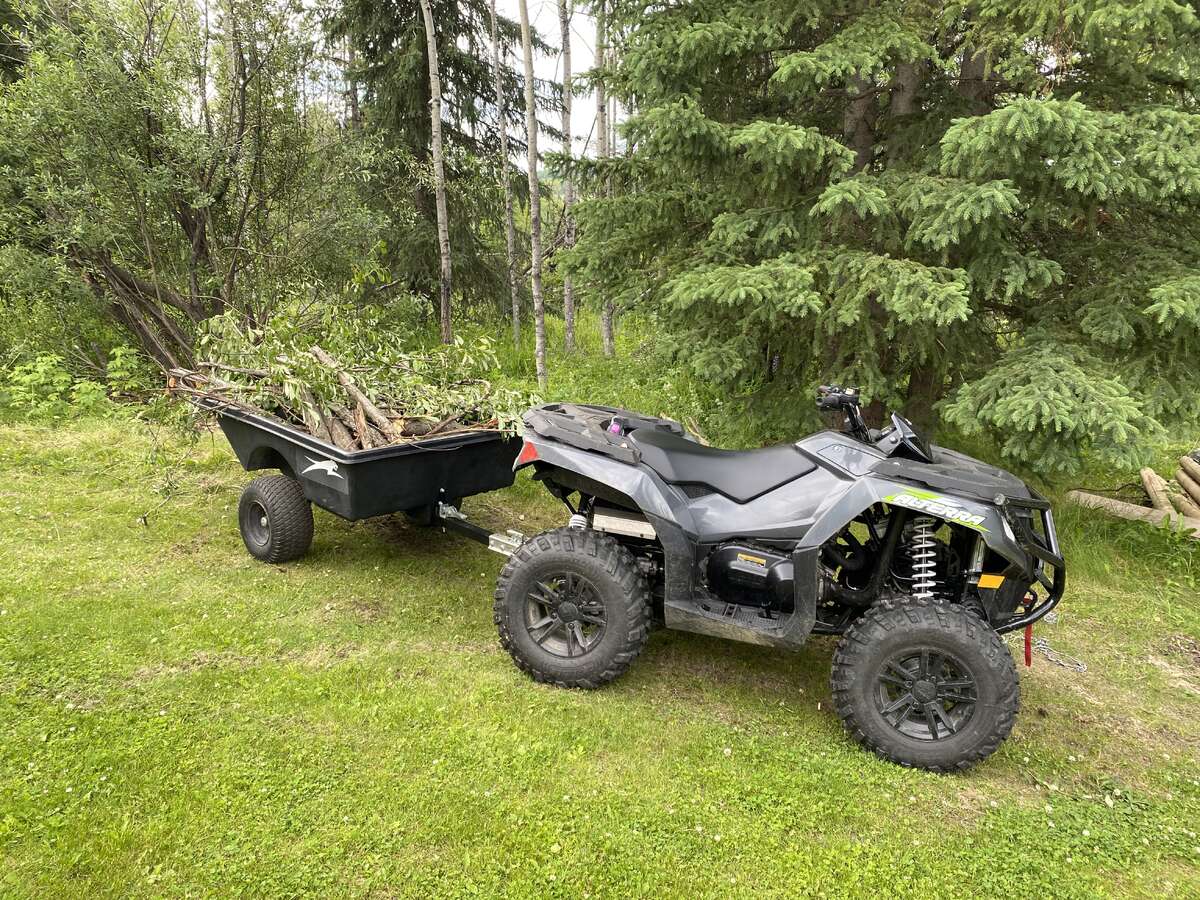 Artic Cat 570 EFI and tote