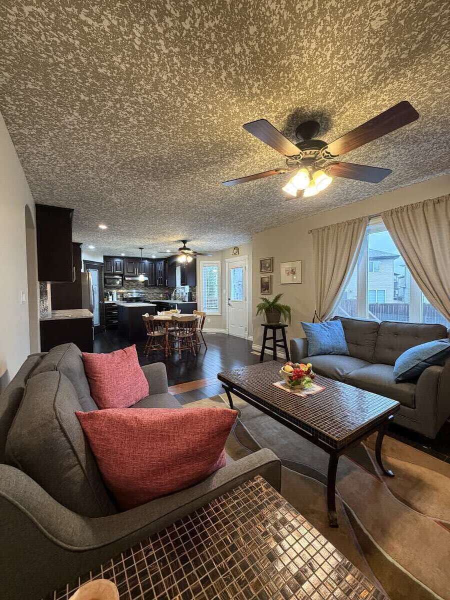 Living Room - 1