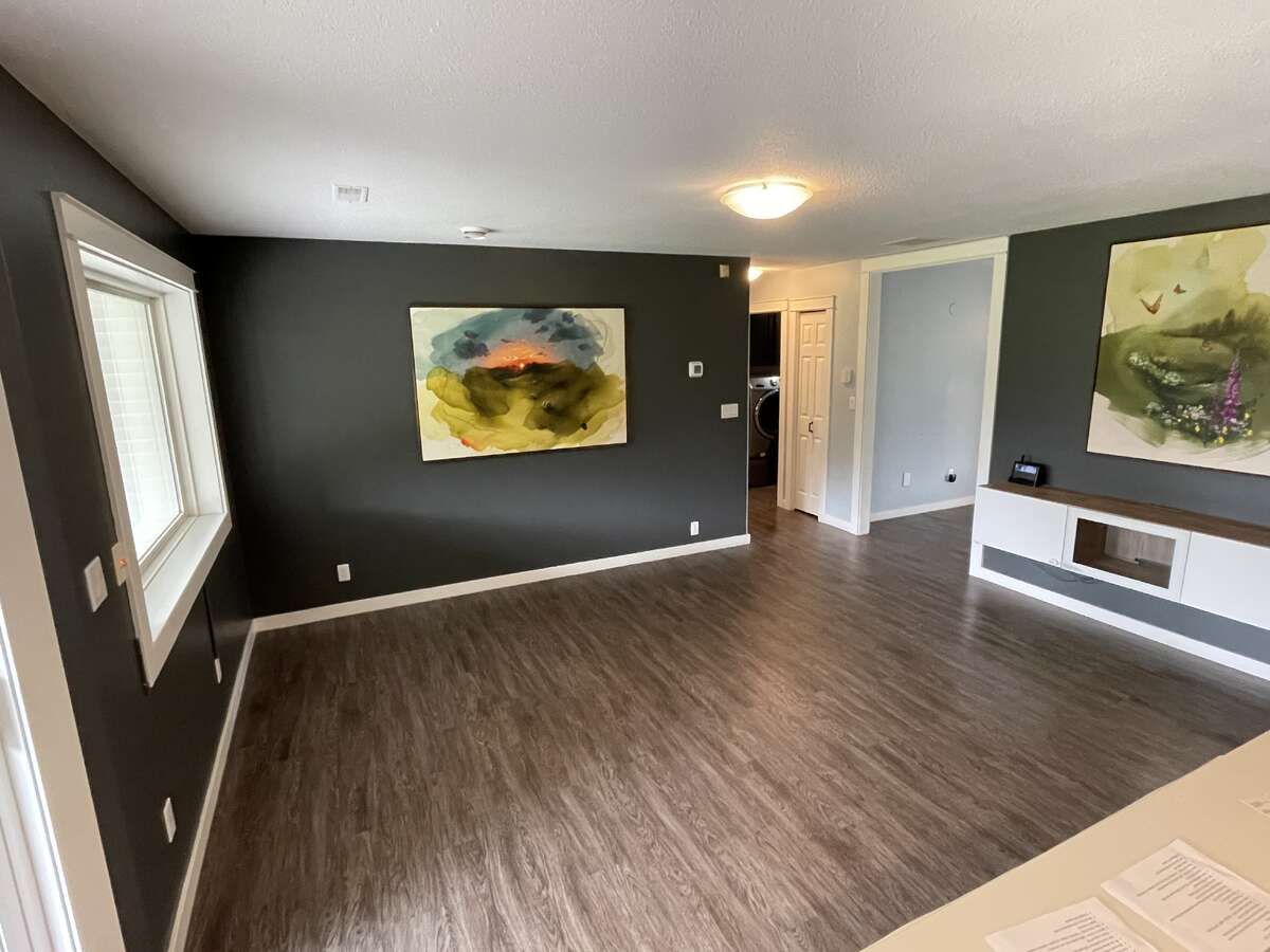 Rare Acreage Home w/ 900sqft Heated Shop