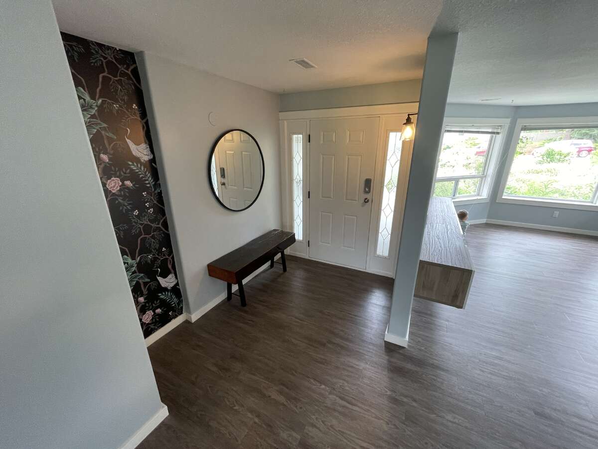 Rare Acreage Home w/ 900sqft Heated Shop