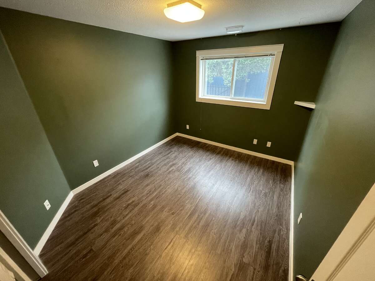 Rare Acreage Home w/ 900sqft Heated Shop