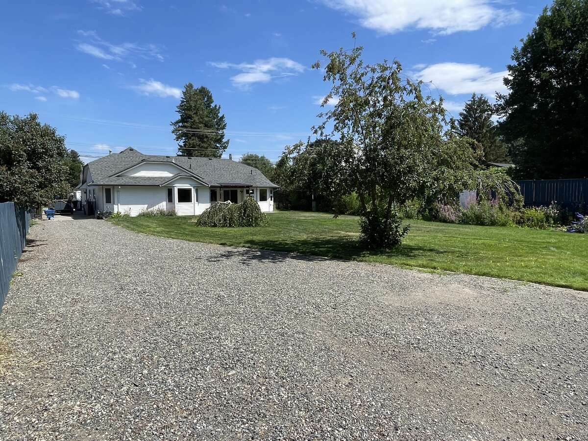 Rare Acreage Home w/ 900sqft Heated Shop