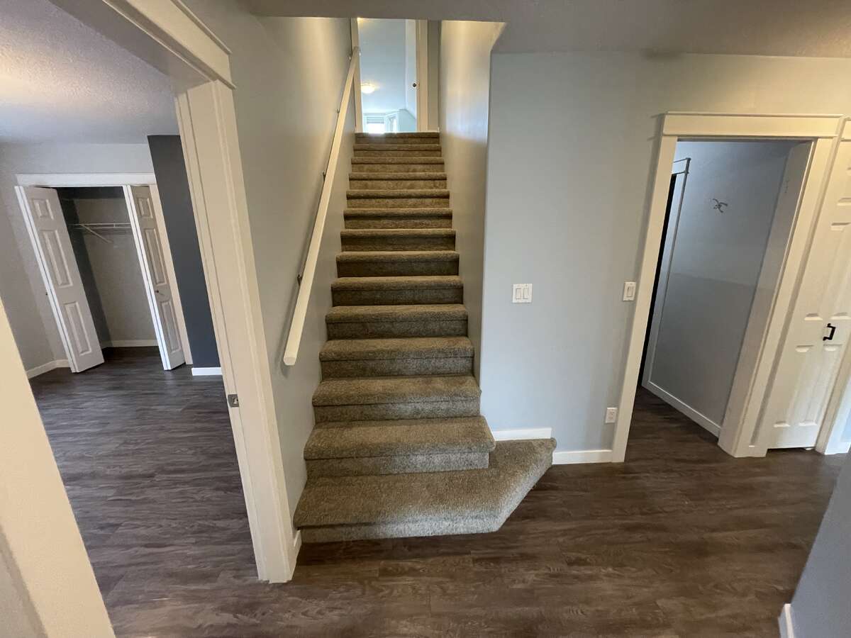 Rare Acreage Home w/ 900sqft Heated Shop