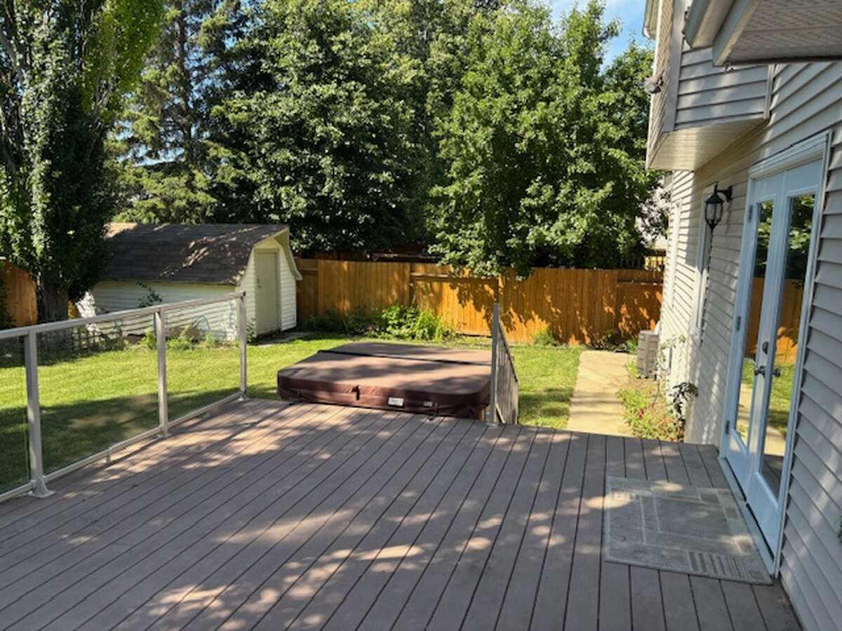 Large Deck