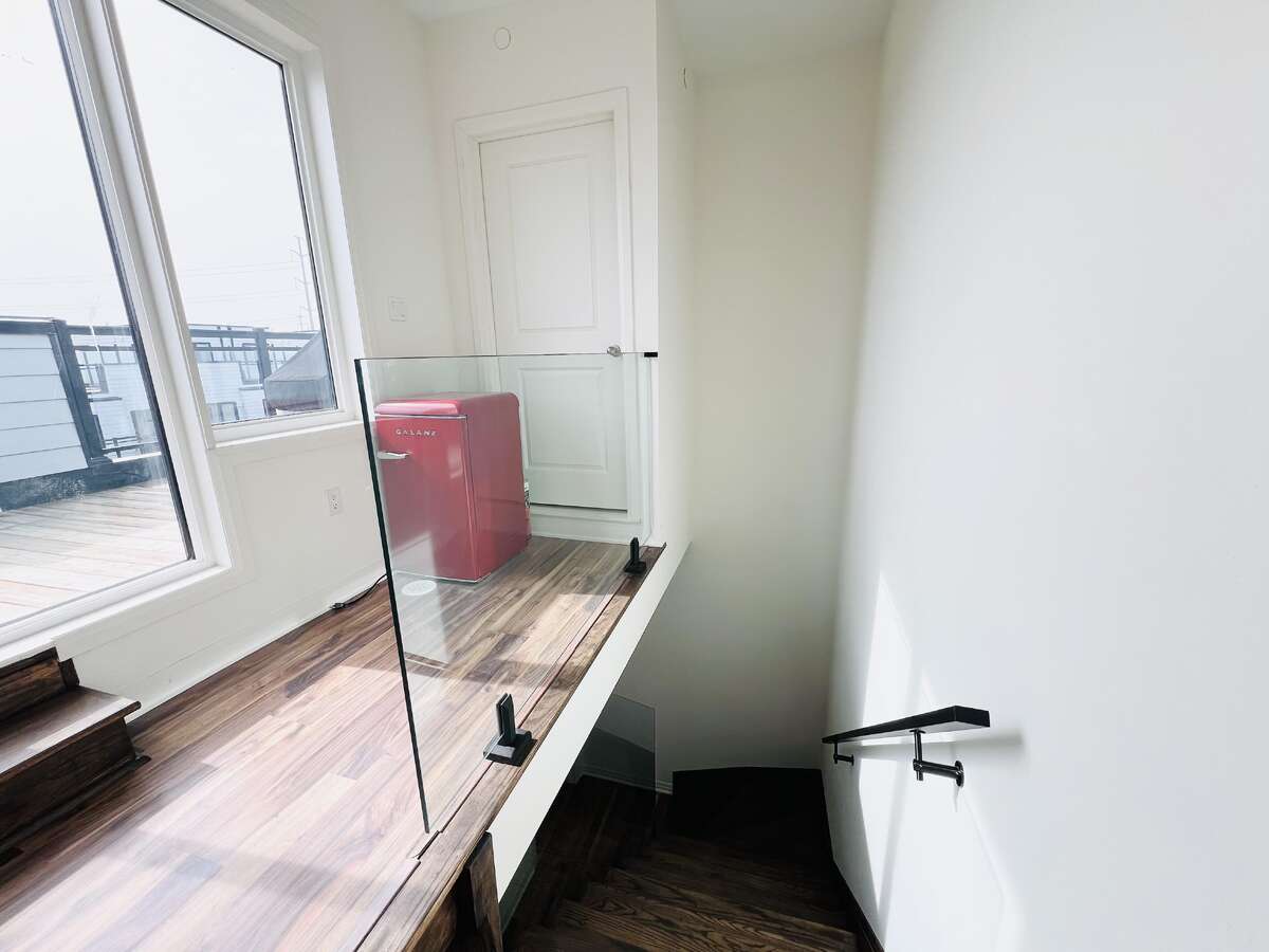 master ensuite washroom