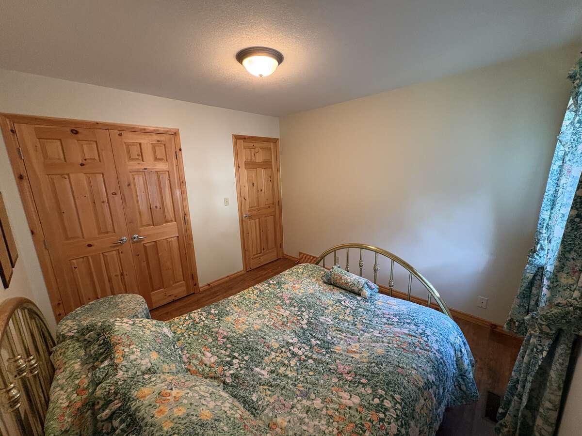 Main Floor Bedroom #2
