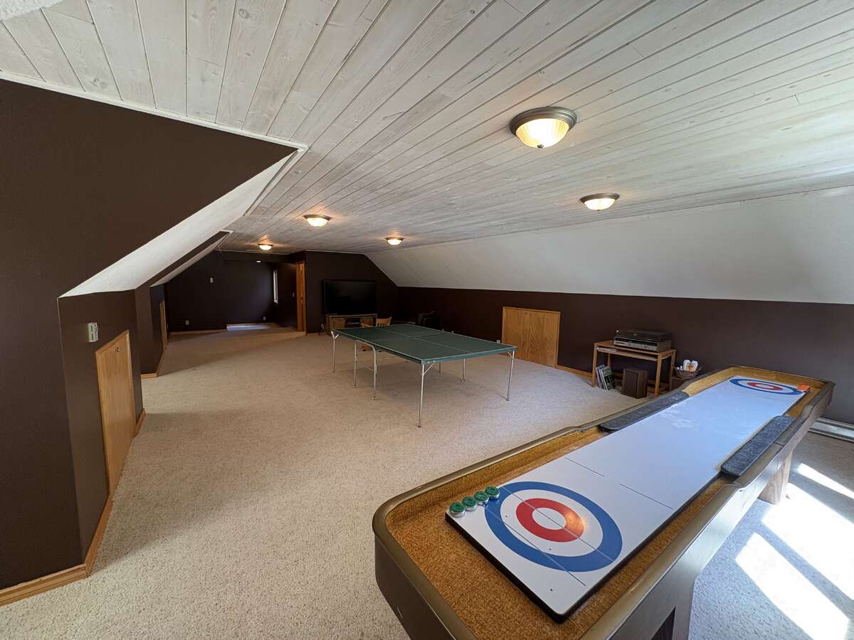 Bonus Room above garage