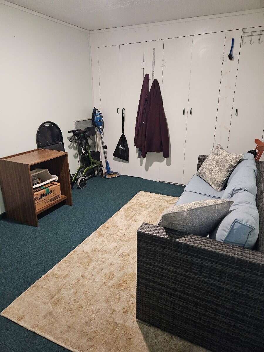  Security & Comfort in this Upgraded Mftd. Home