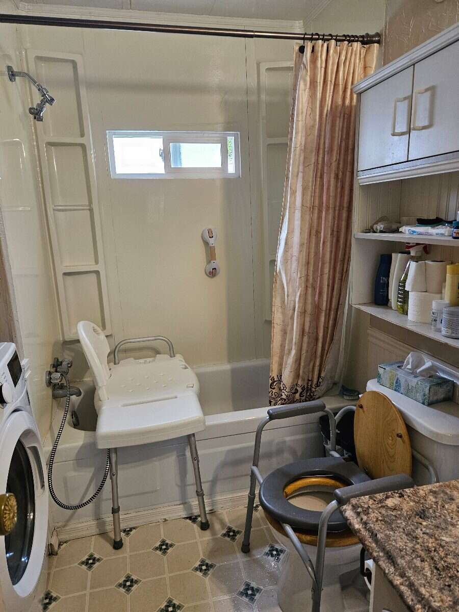 Security & Comfort in this Upgraded Mftd. Home