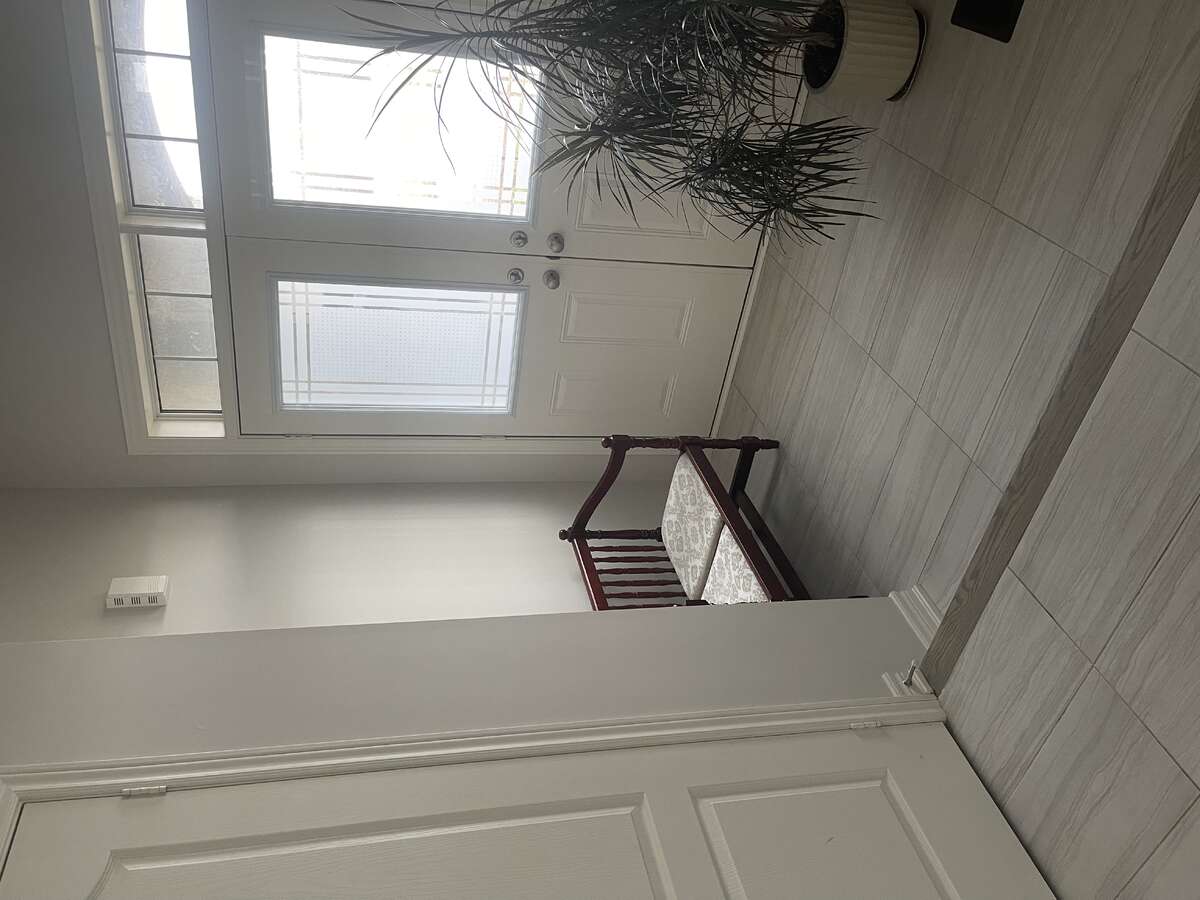 Gorgeous 3 bed townhouse in North Oakville