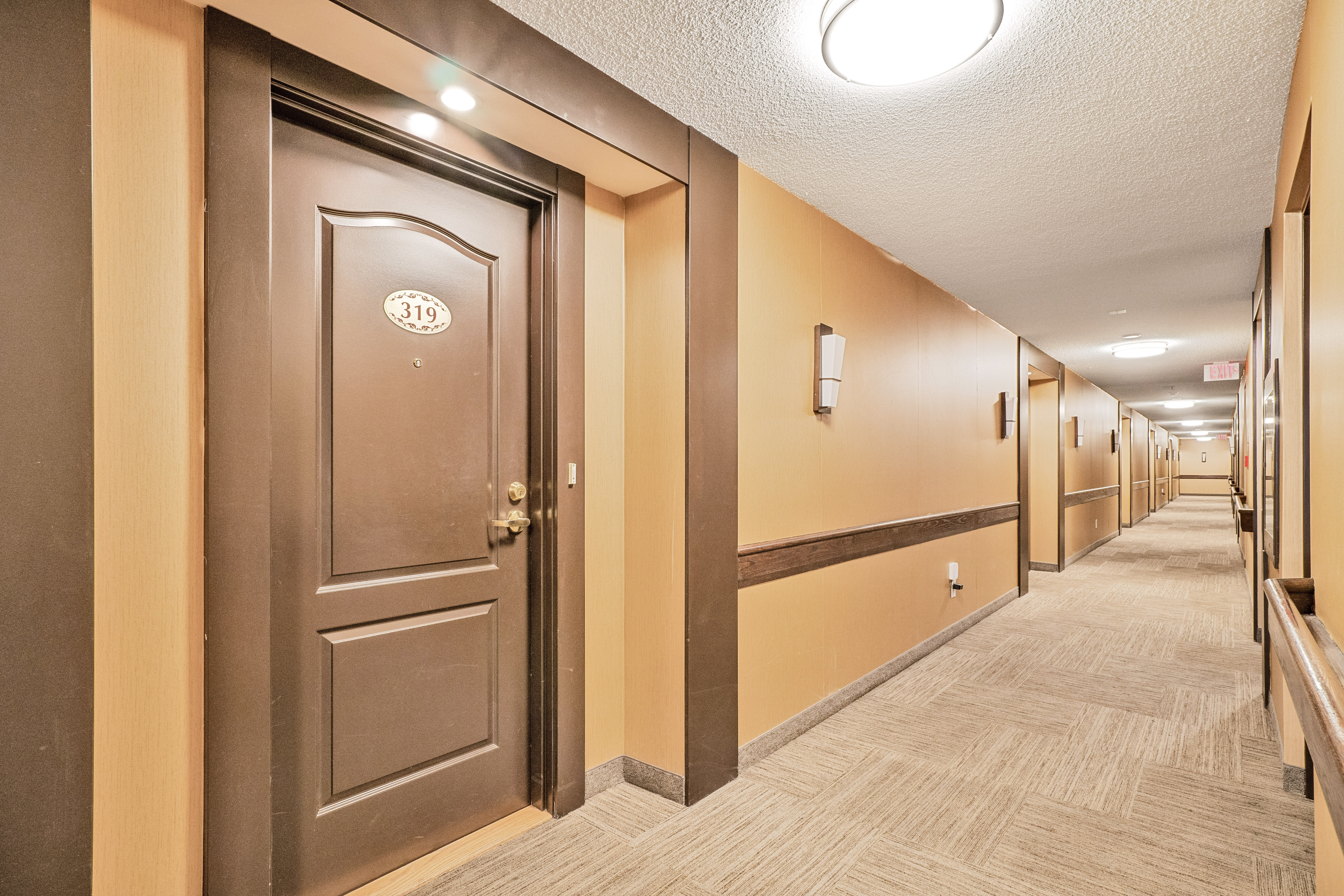 Mon Sheong Court · 2 Bed + Den · 1,120 sq feet