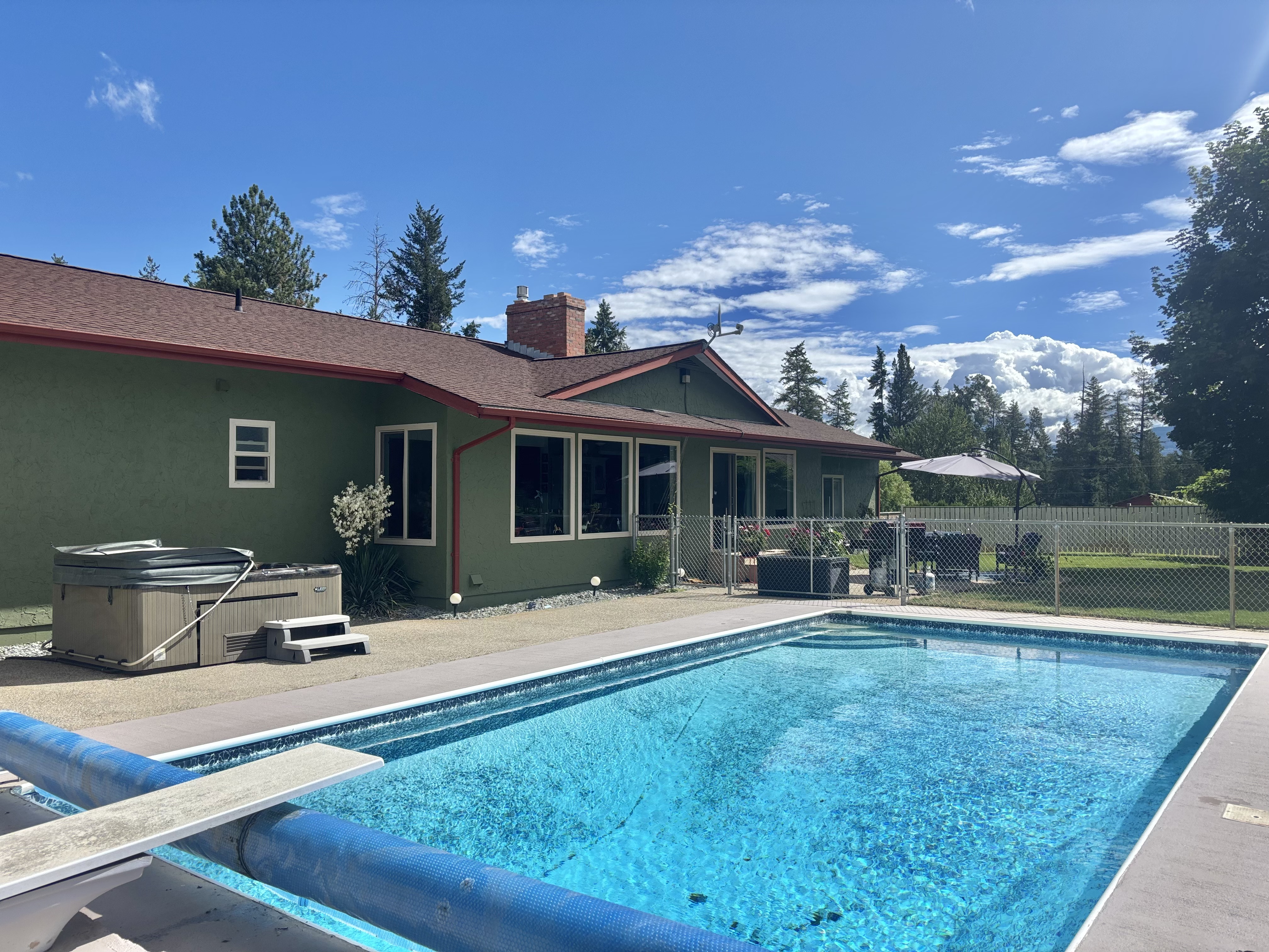 Beautiful 4 bedroom rancher in the North Okanagan