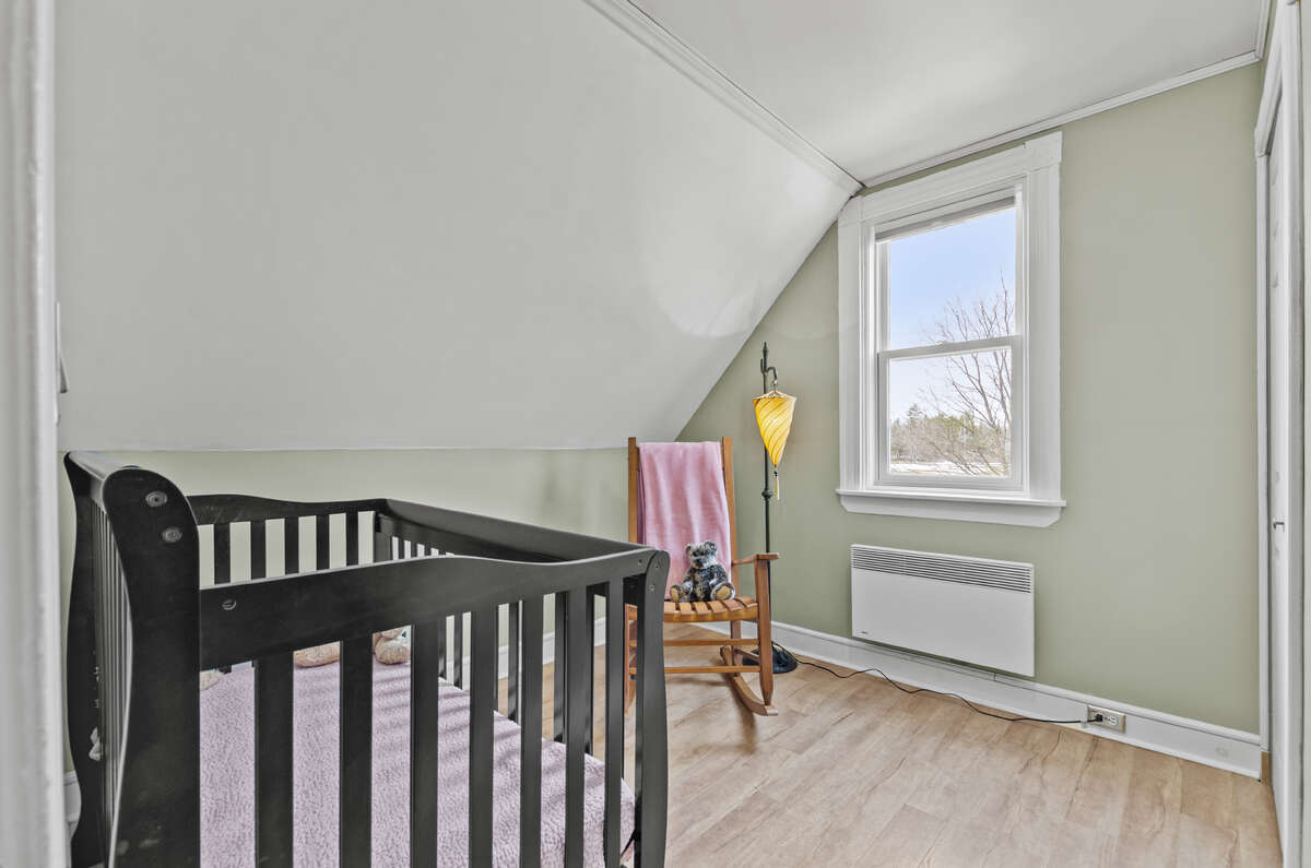 Waterfront country home with in-law suite/rental