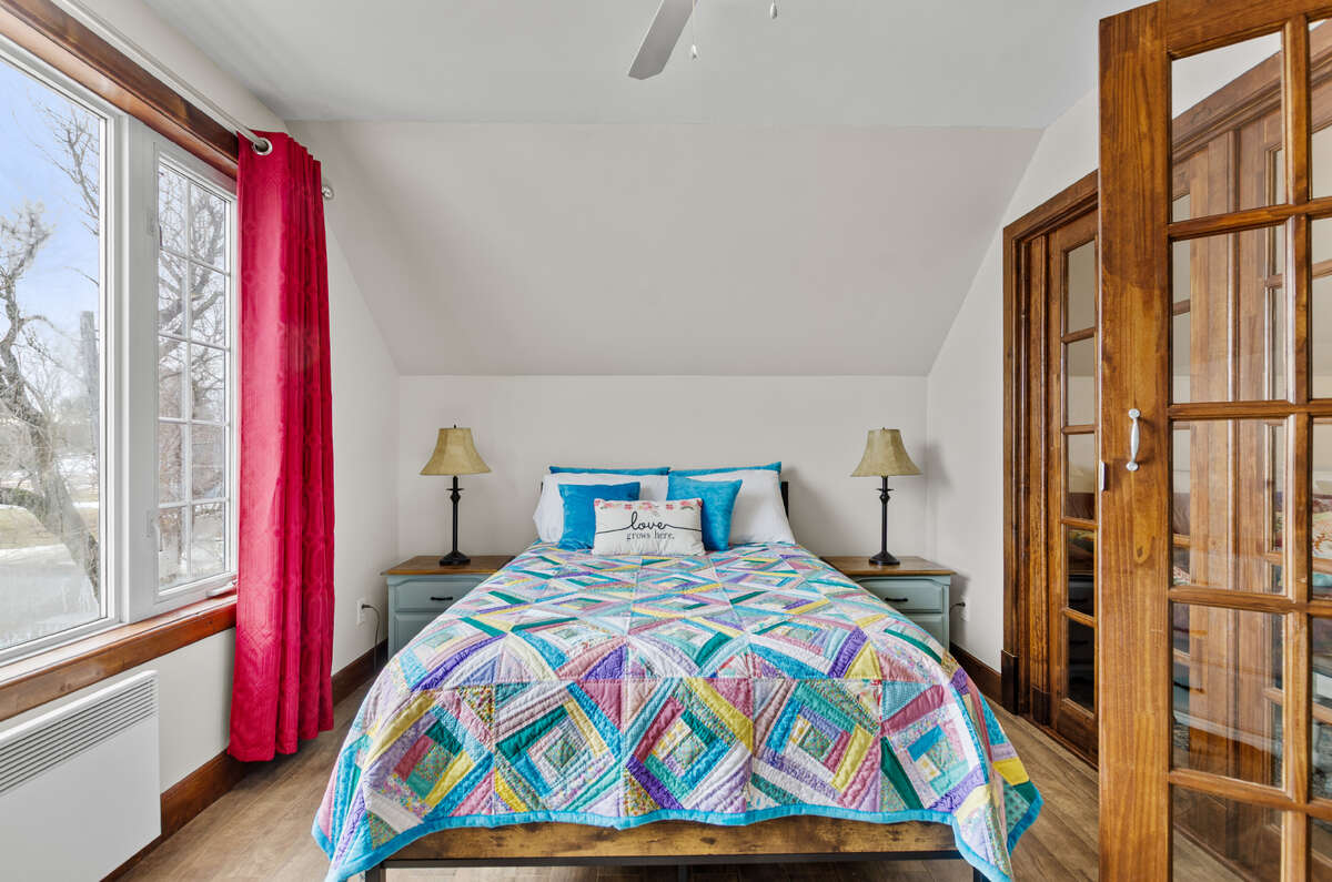 Waterfront country home with in-law suite/rental