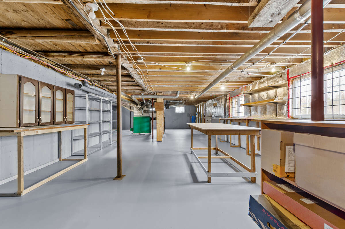 Waterfront country home with in-law suite/rental