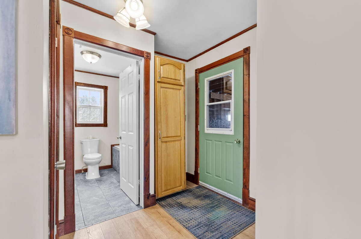 Waterfront country home with in-law suite/rental