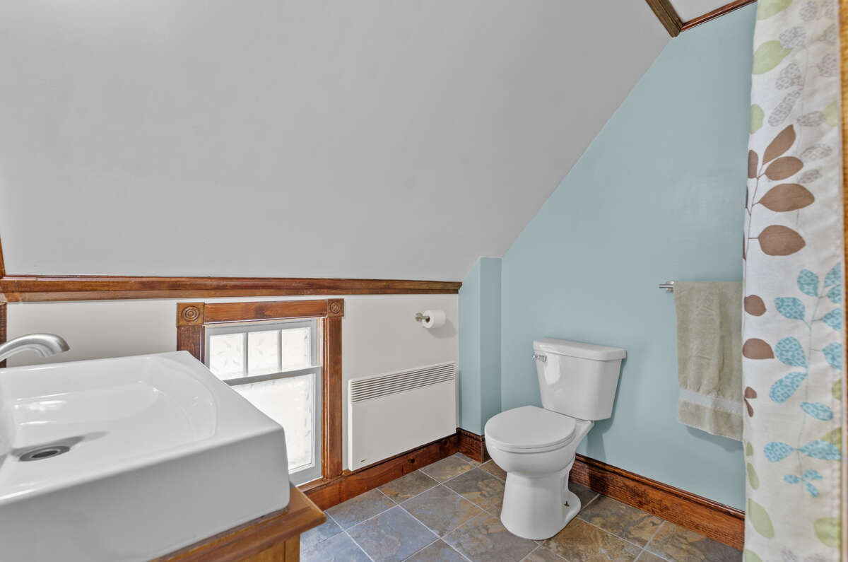 Waterfront country home with in-law suite/rental