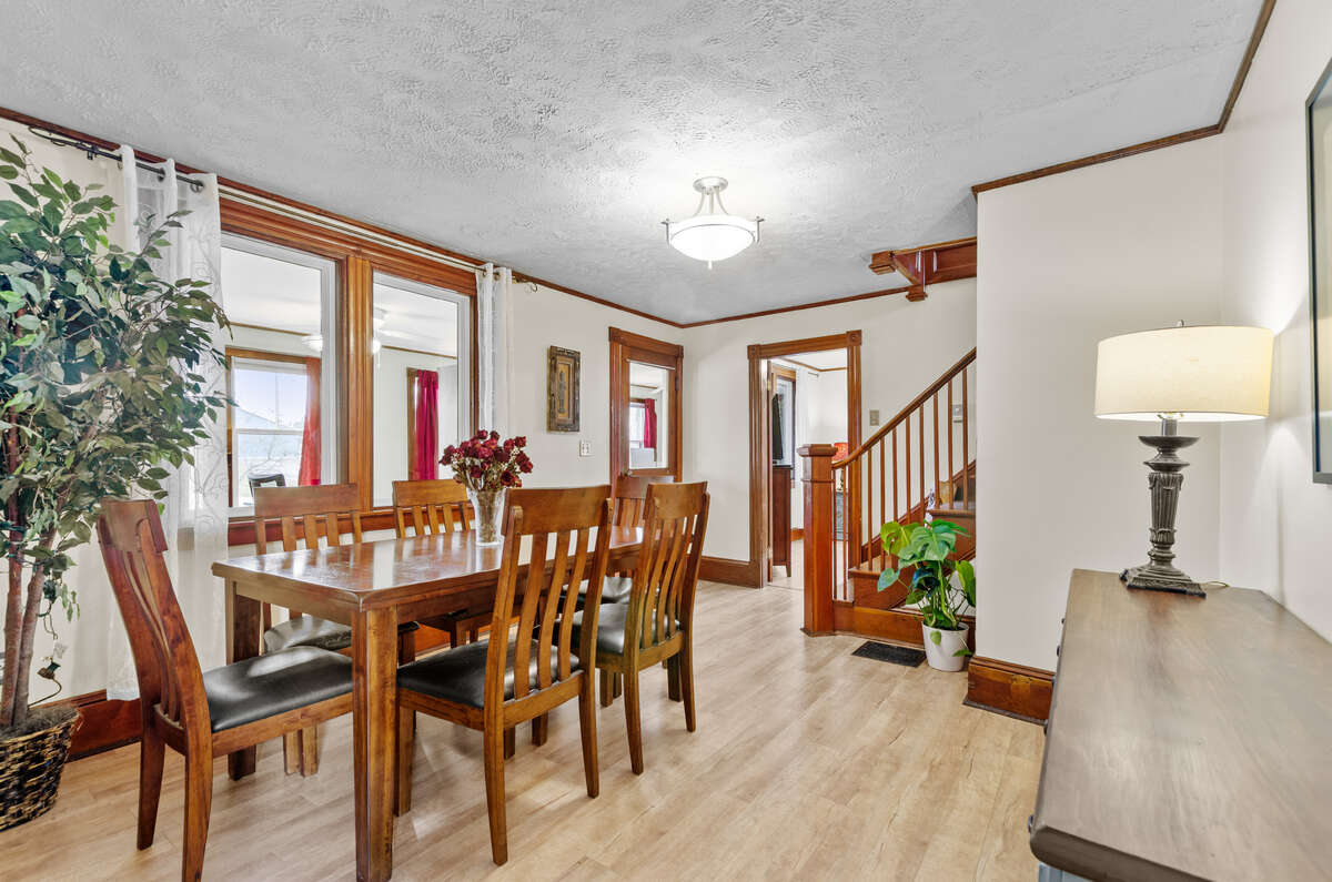 Waterfront country home with in-law suite/rental