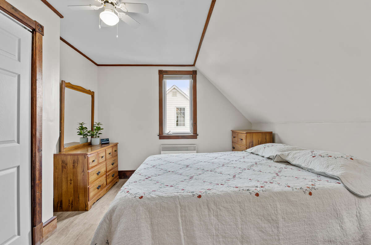 Waterfront country home with in-law suite/rental