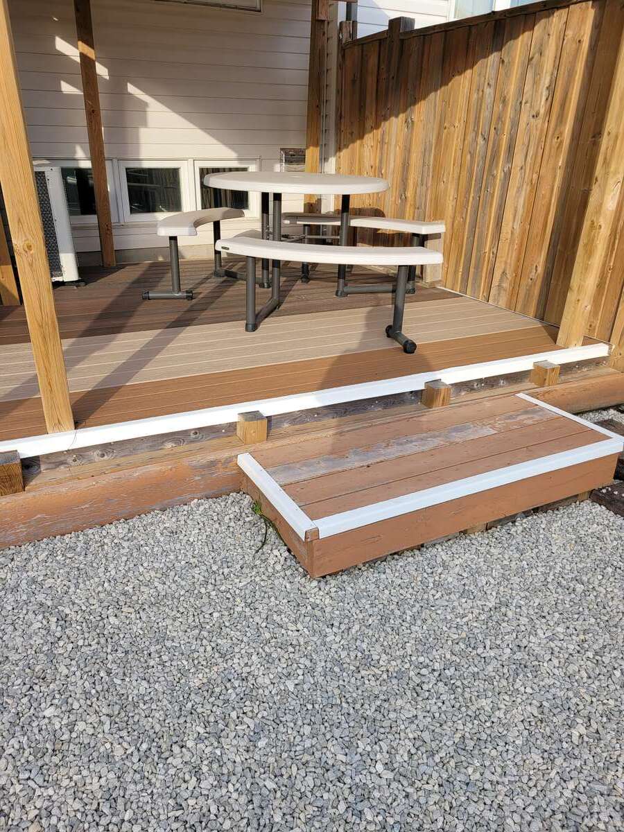 877 Cook Cres Townhouse For Sale in Shelburne, ON For Sale by Owner