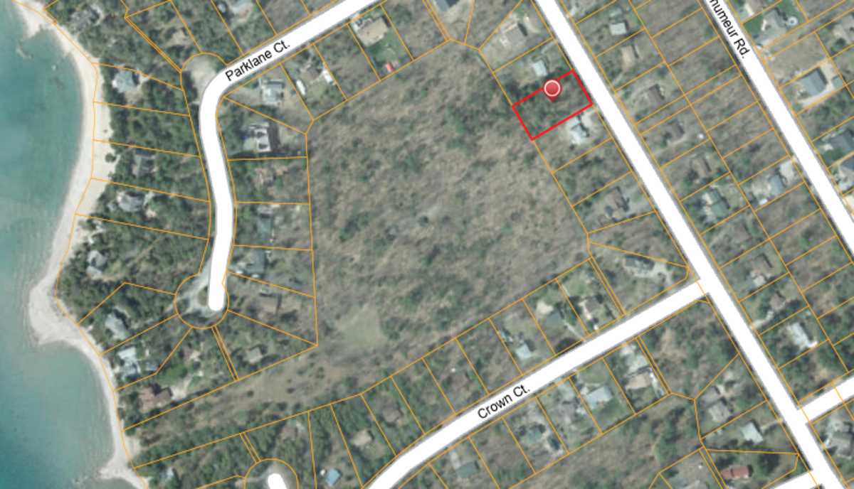 Direct Access to Park, Nature Trails & Beach #1