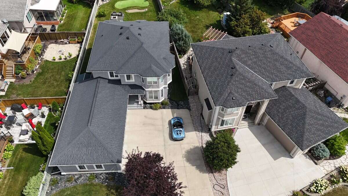 Winnipeg’s Sought-after Whyteridge Neighbourhood!