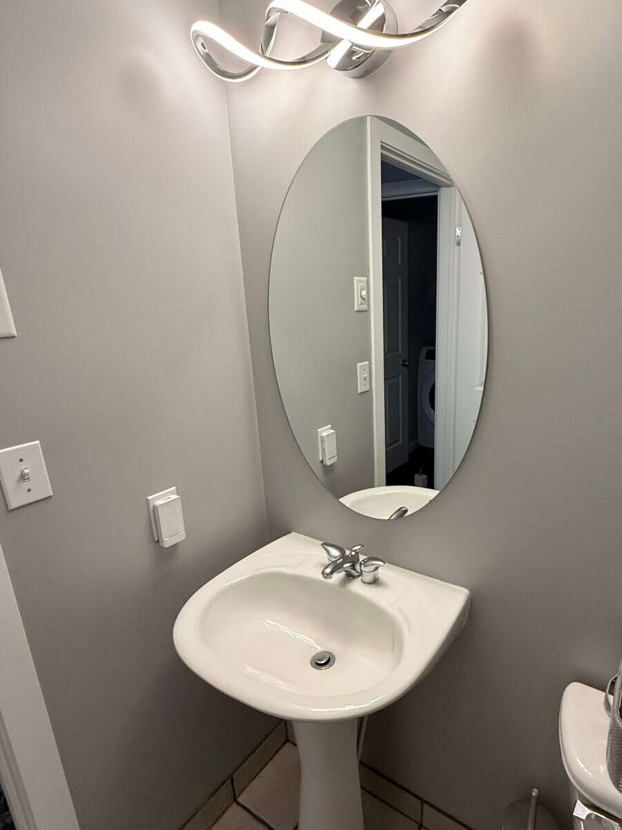 Winnipeg’s Sought-after Whyteridge Neighbourhood!