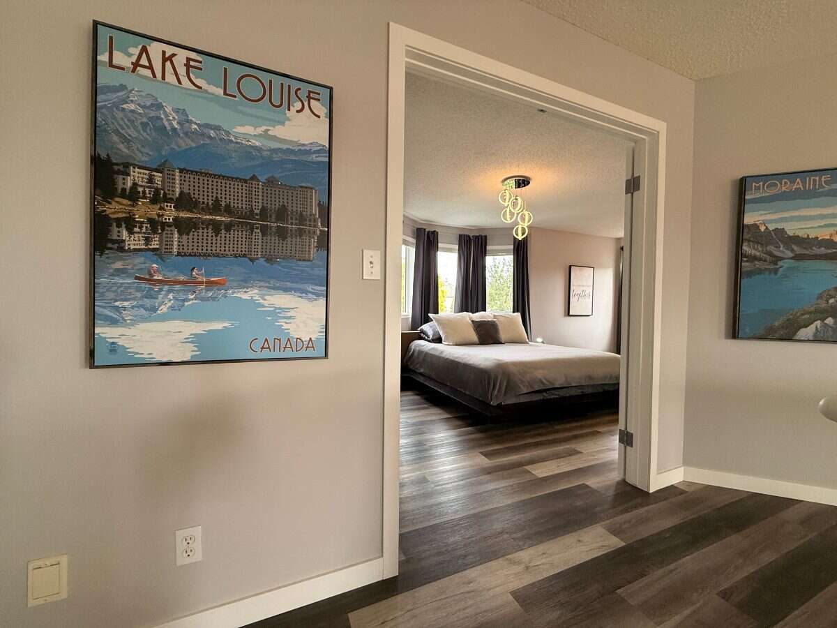 Winnipeg’s Sought-after Whyteridge Neighbourhood!