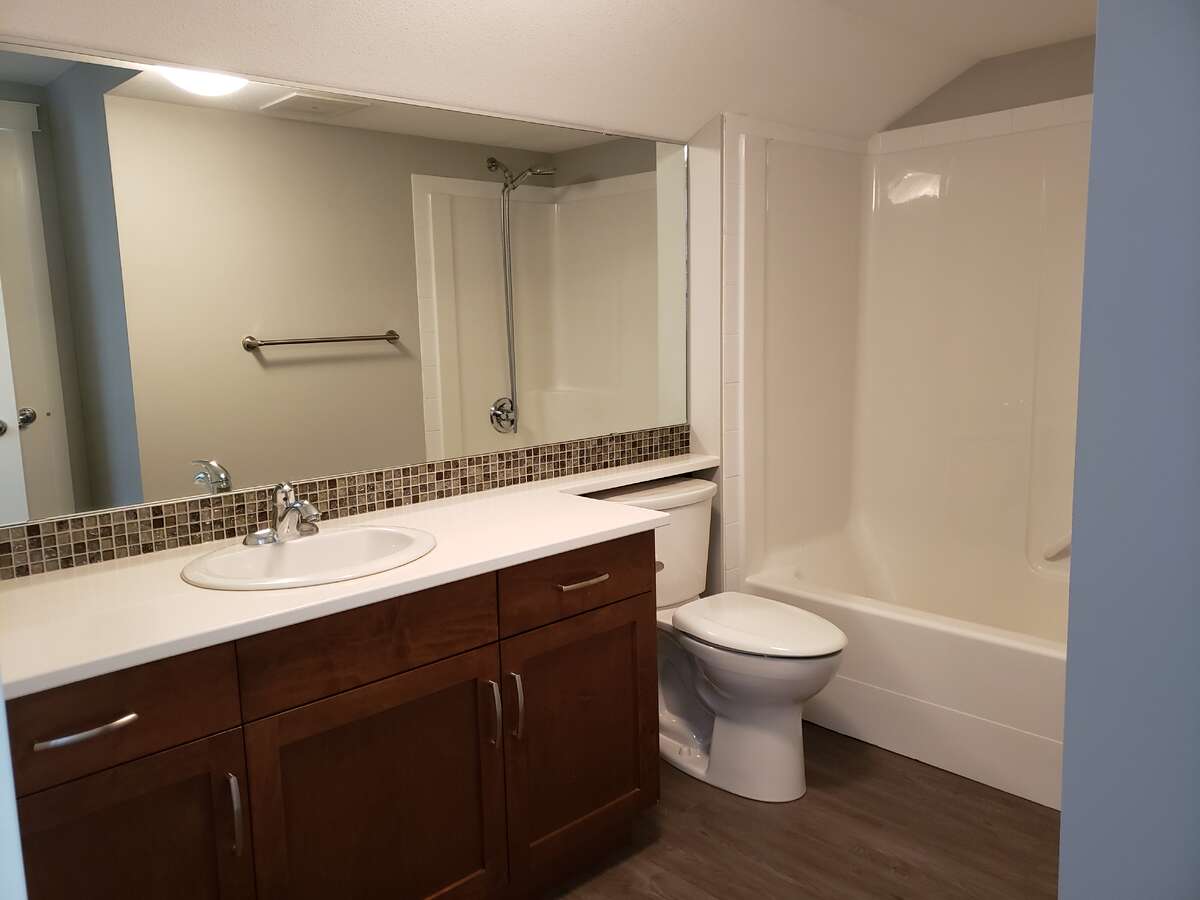 Walk through closet to primary ensuite