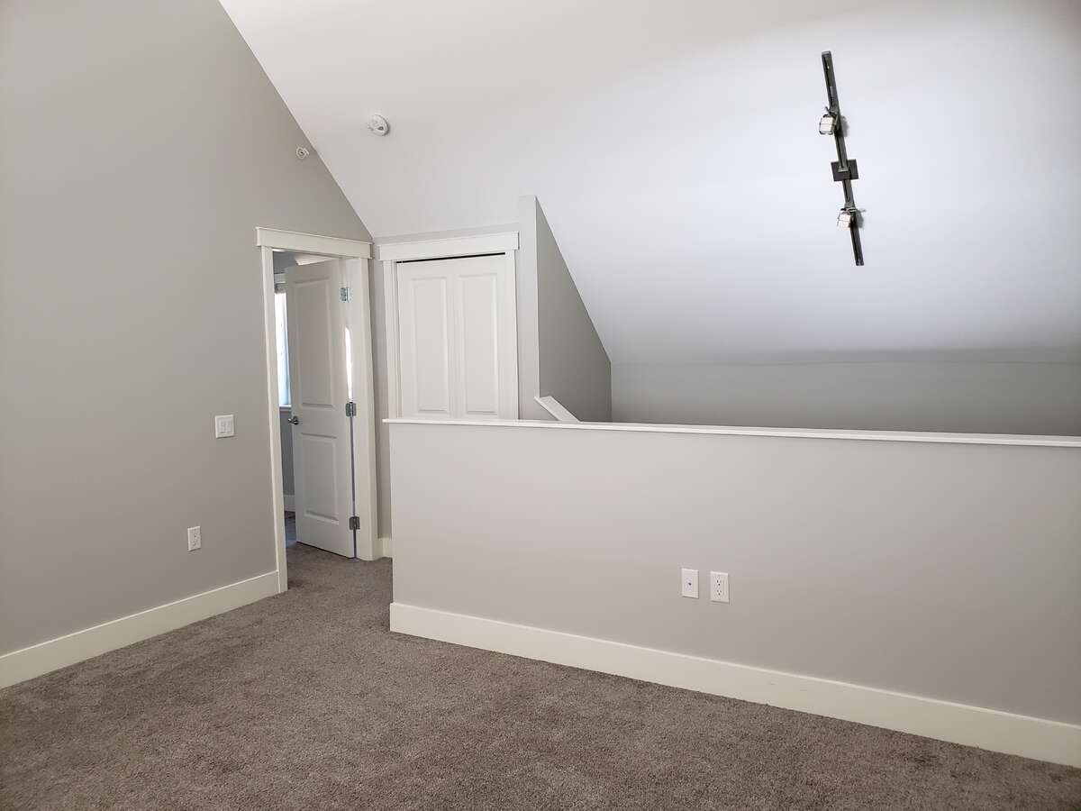 Walk through closet to primary ensuite