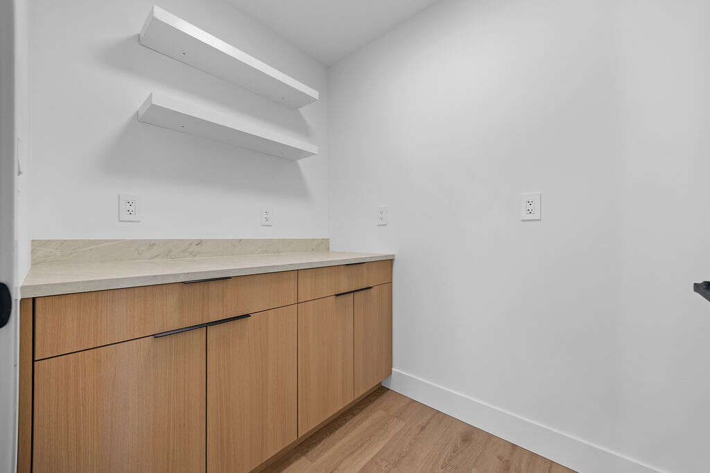 Rare New Fourplex w. In-Law Suite