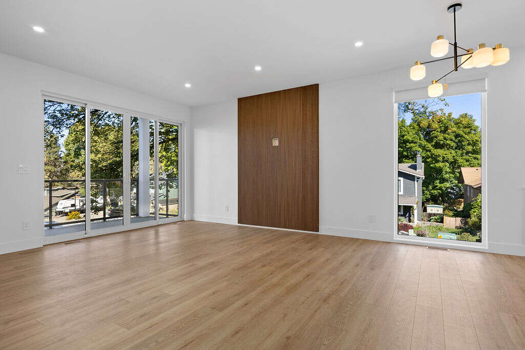 Rare New Fourplex w. In-Law Suite