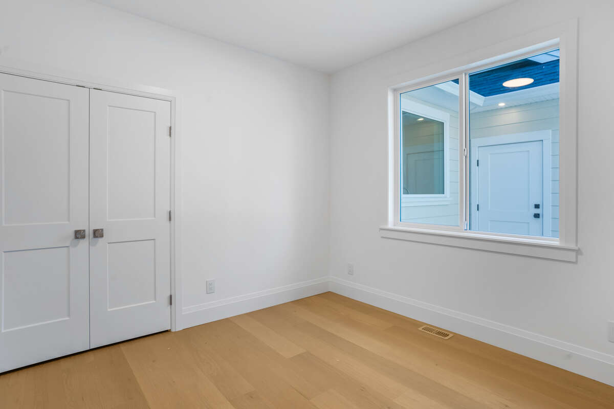 Bedroom #1