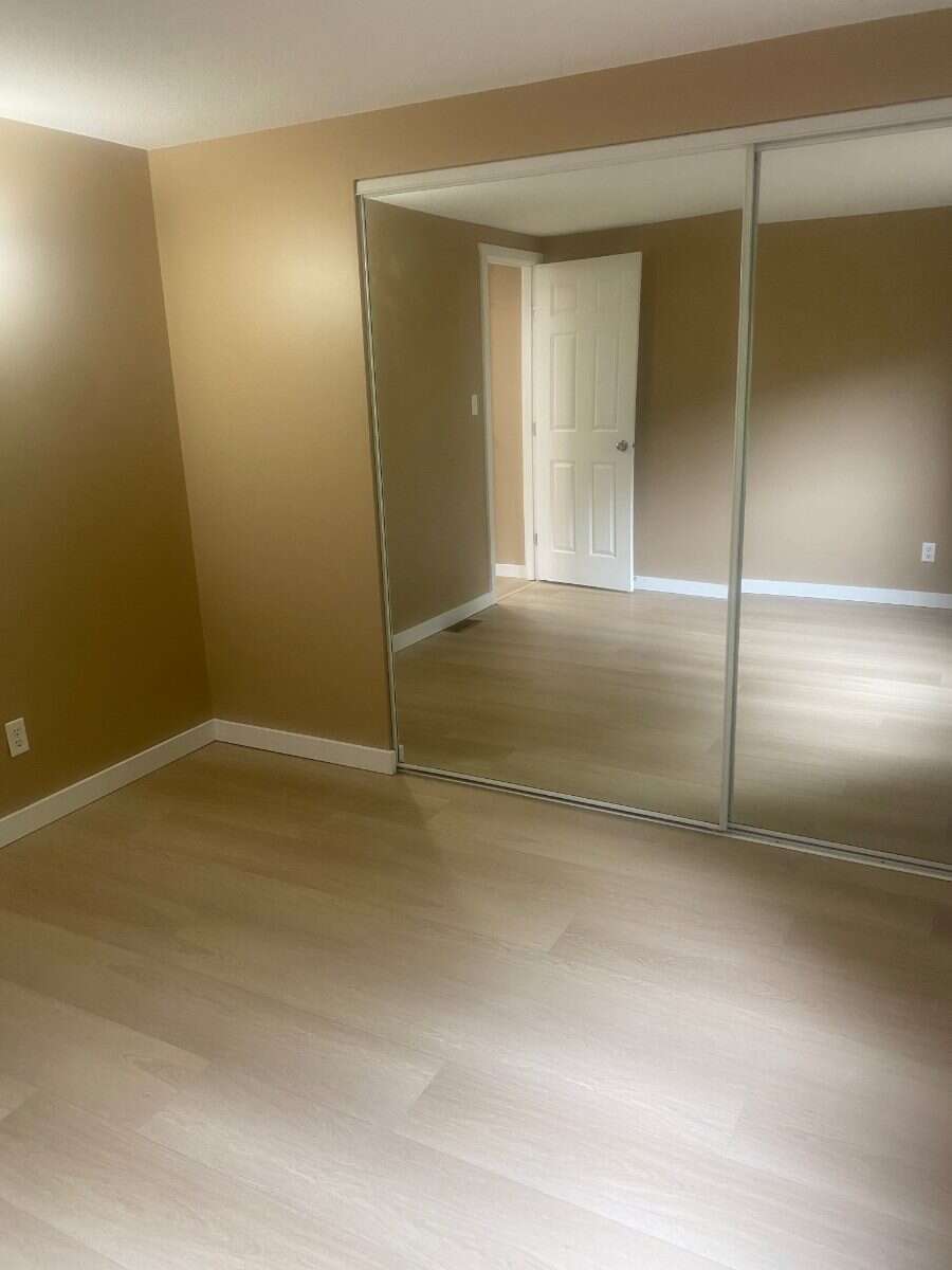  Three bedroom mobile home for sale in Thornhill