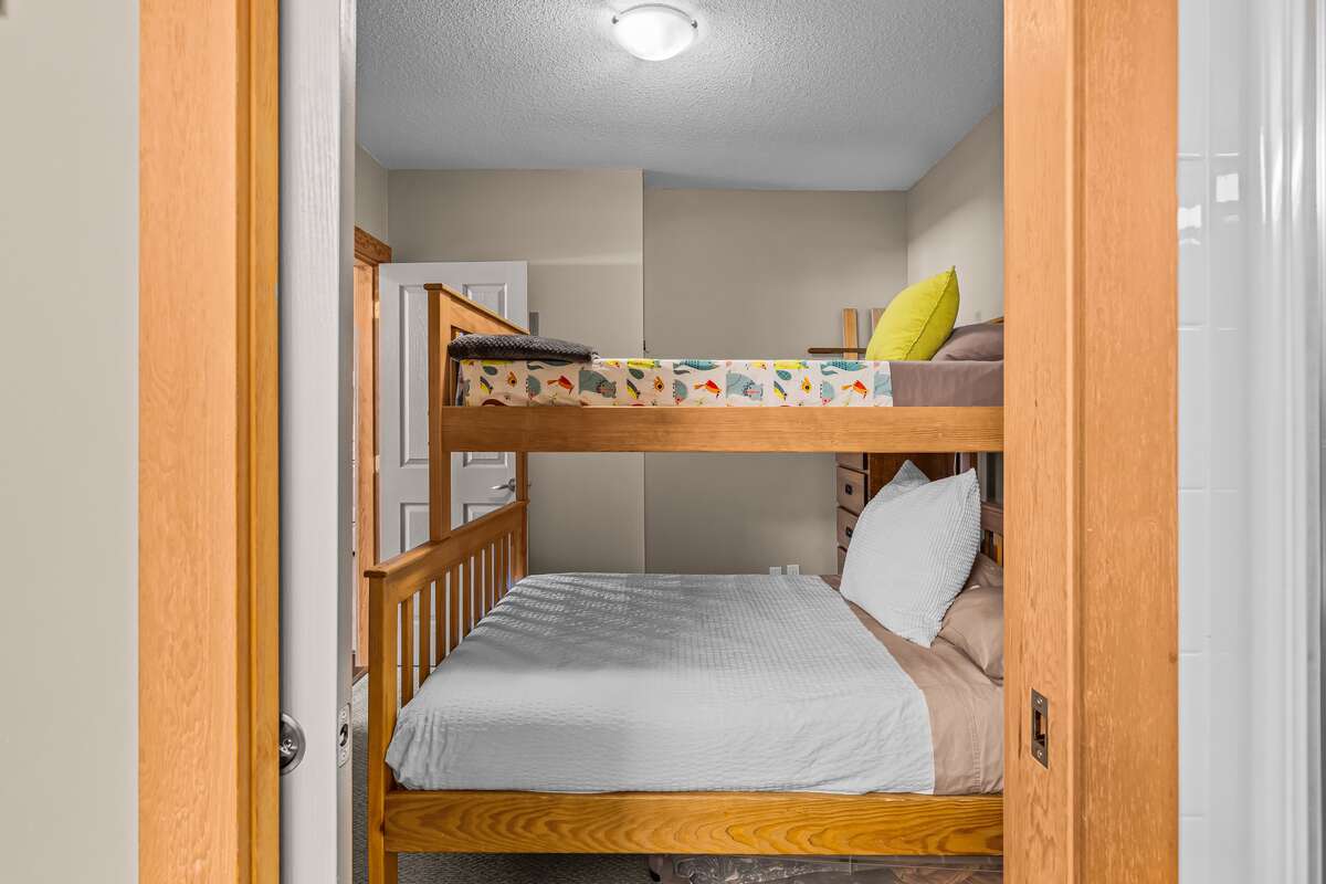 Canmore Crossing Condo