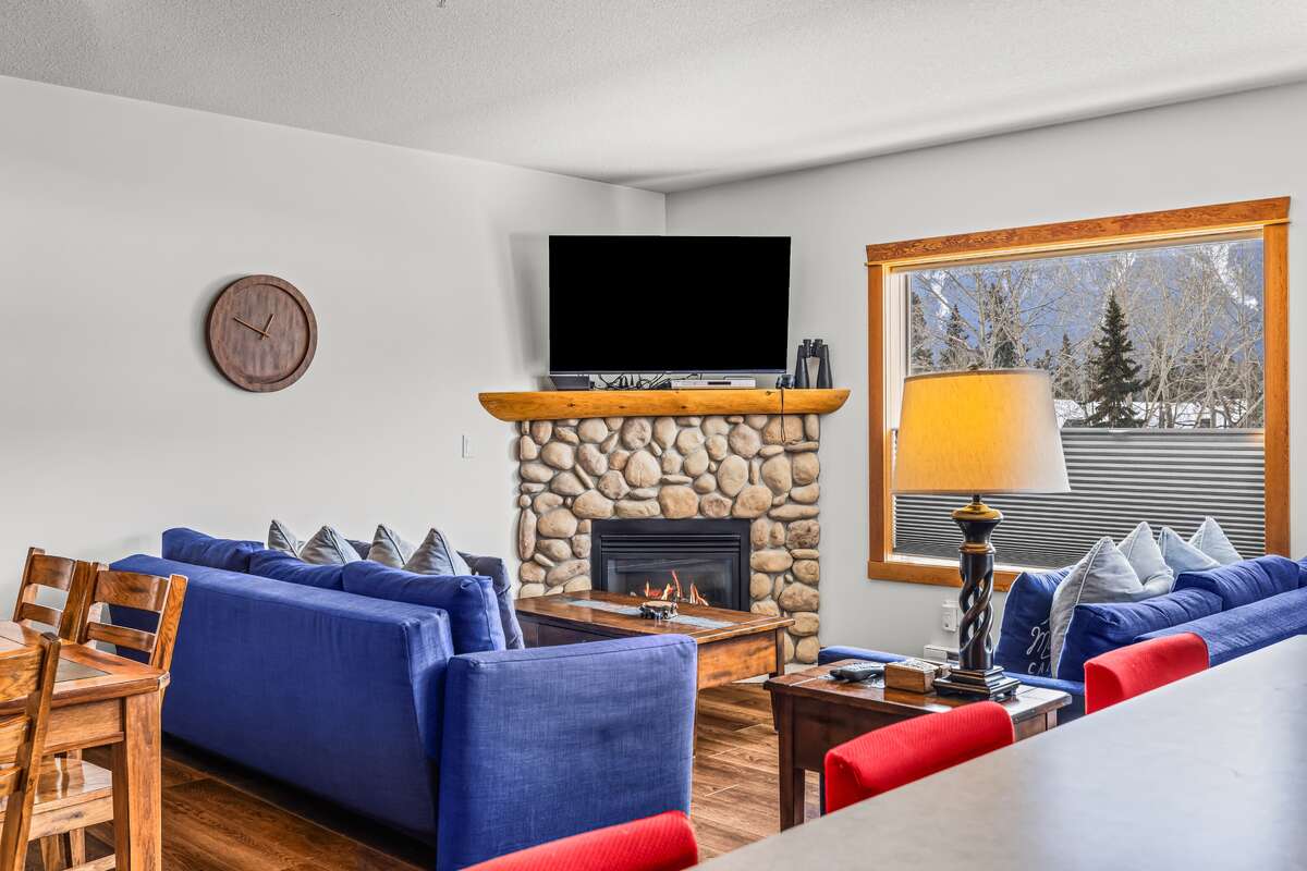 Canmore Crossing Condo