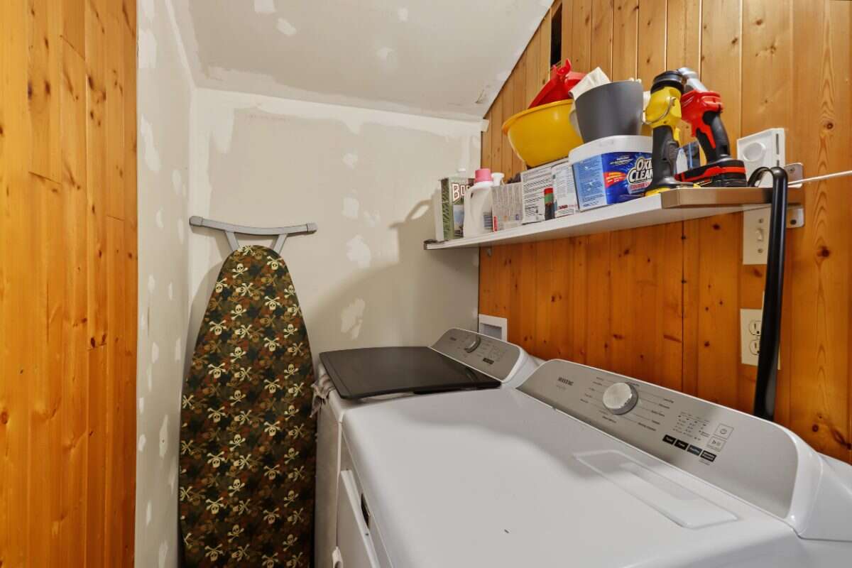 Rare 2 Cottage Property On Just under 2 acres
