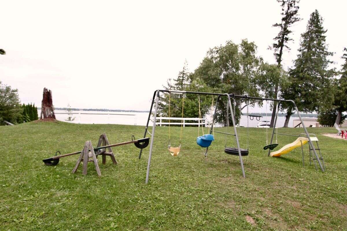Rare 2 Cottage Property On Just under 2 acres