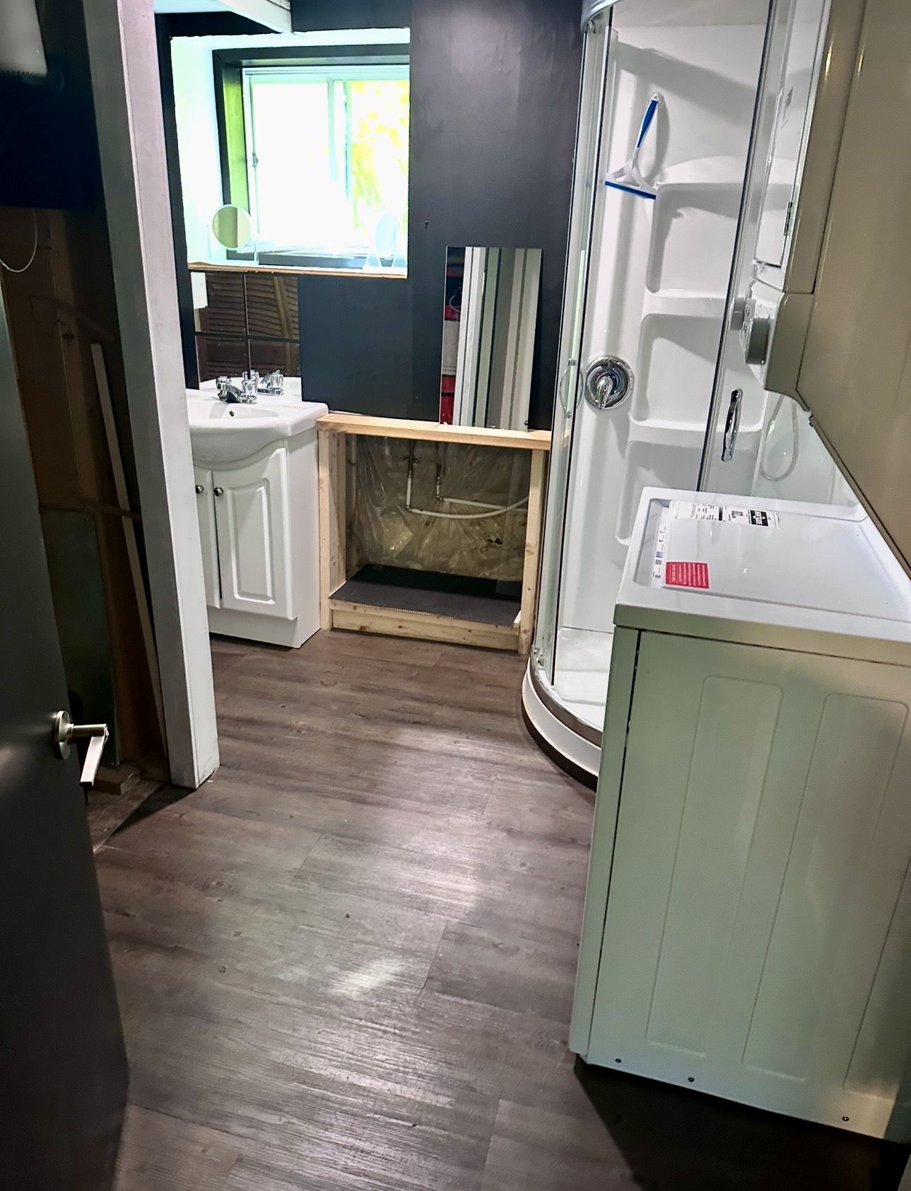 4 bedroom plus den, 3 bathroom home in Nelson, BC.