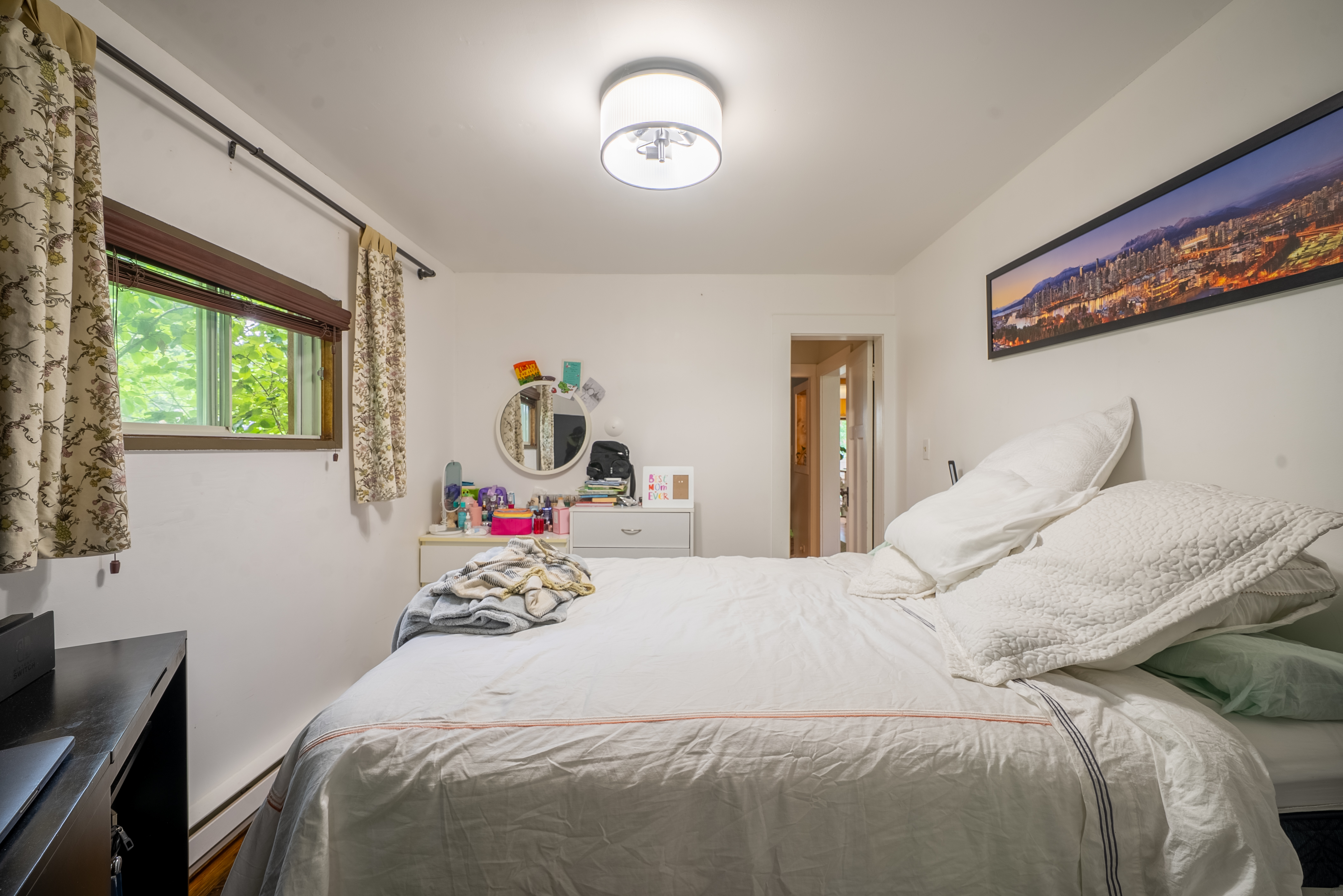 4 bedroom plus den, 3 bathroom home in Nelson, BC.