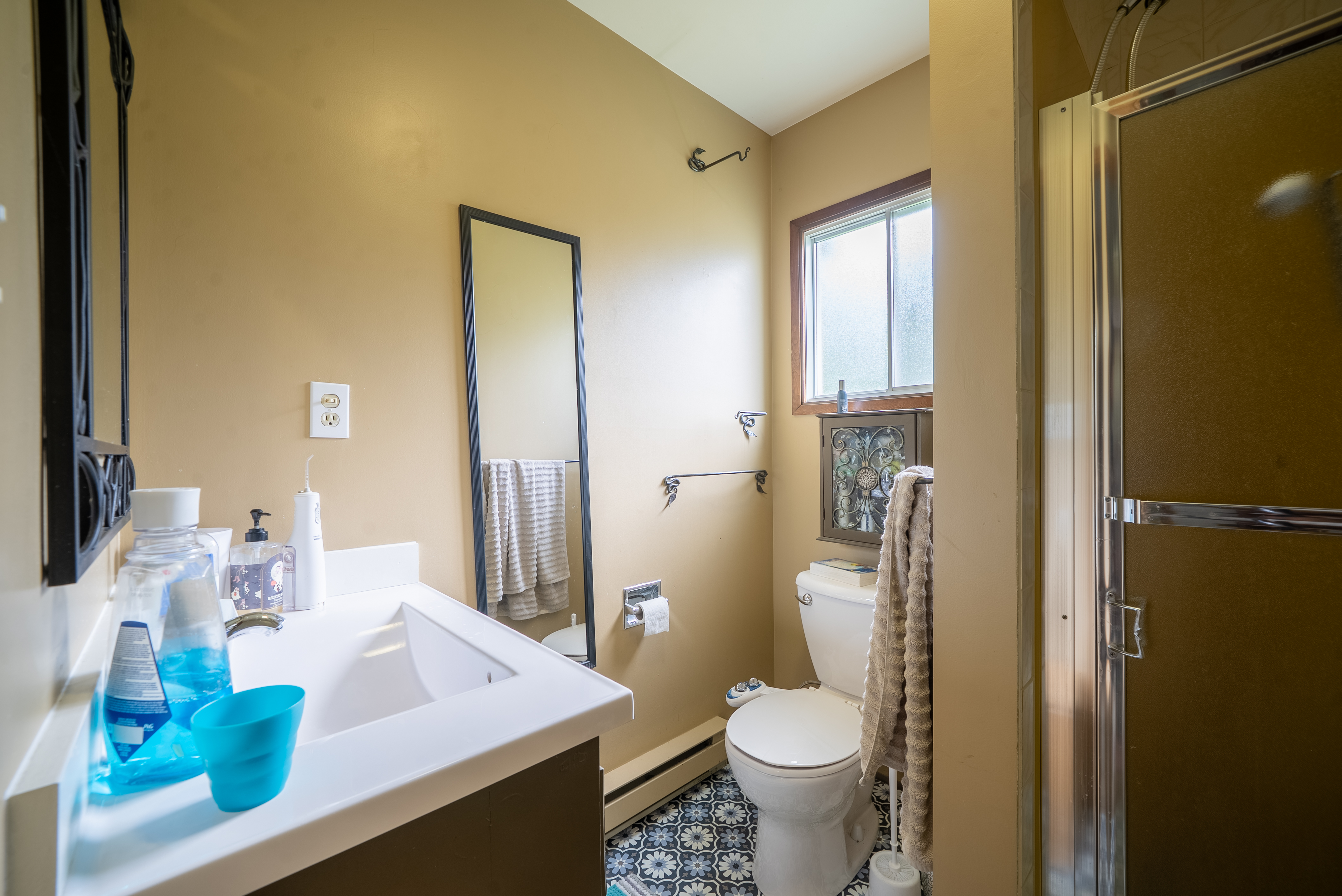 4 bedroom plus den, 3 bathroom home in Nelson, BC.