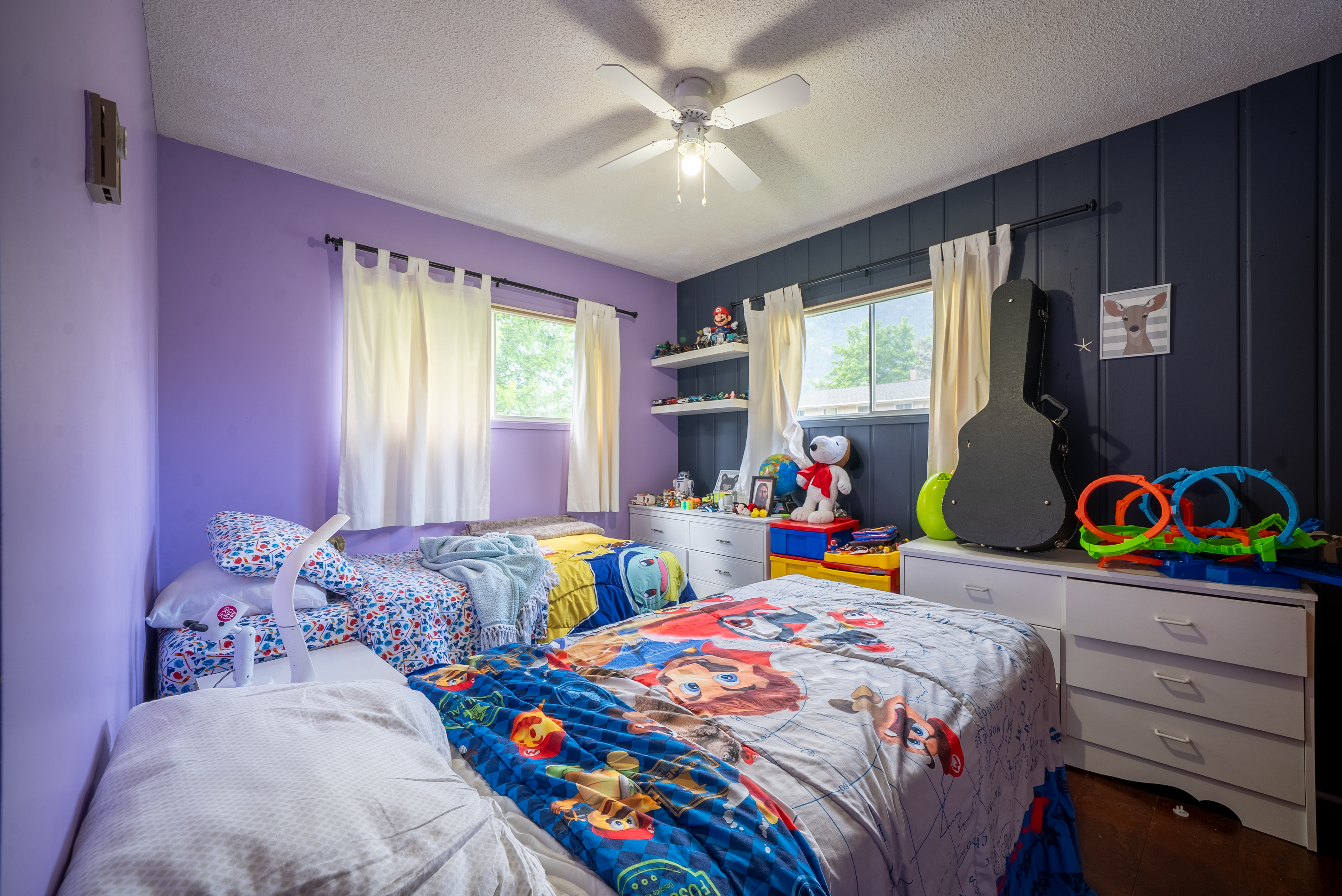 4 bedroom plus den, 3 bathroom home in Nelson, BC.